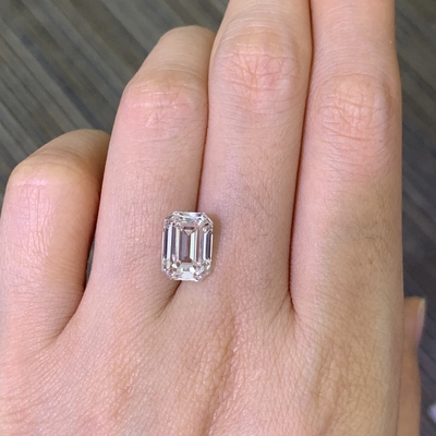 3.72CT Laboratorium Dibuat Emerald Cut Diamond VS1 G EX N IGI Sertifikasi