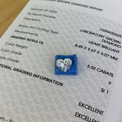 3.02ct Laboratorium Tumbuh Jantung berbentuk Berlian CVD F SI1 2EX N IGI LG566326237