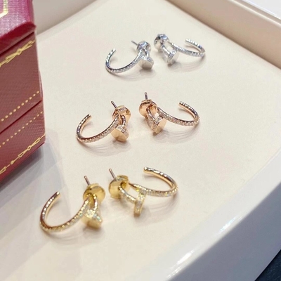 Berlian alami 0,51 karat Earrings kuku 18k Earrings emas padat VS GH