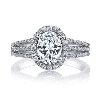 OEM Oval Cut Halo Lab Berusia Berlian Cincin Pertunangan VVS Clarity